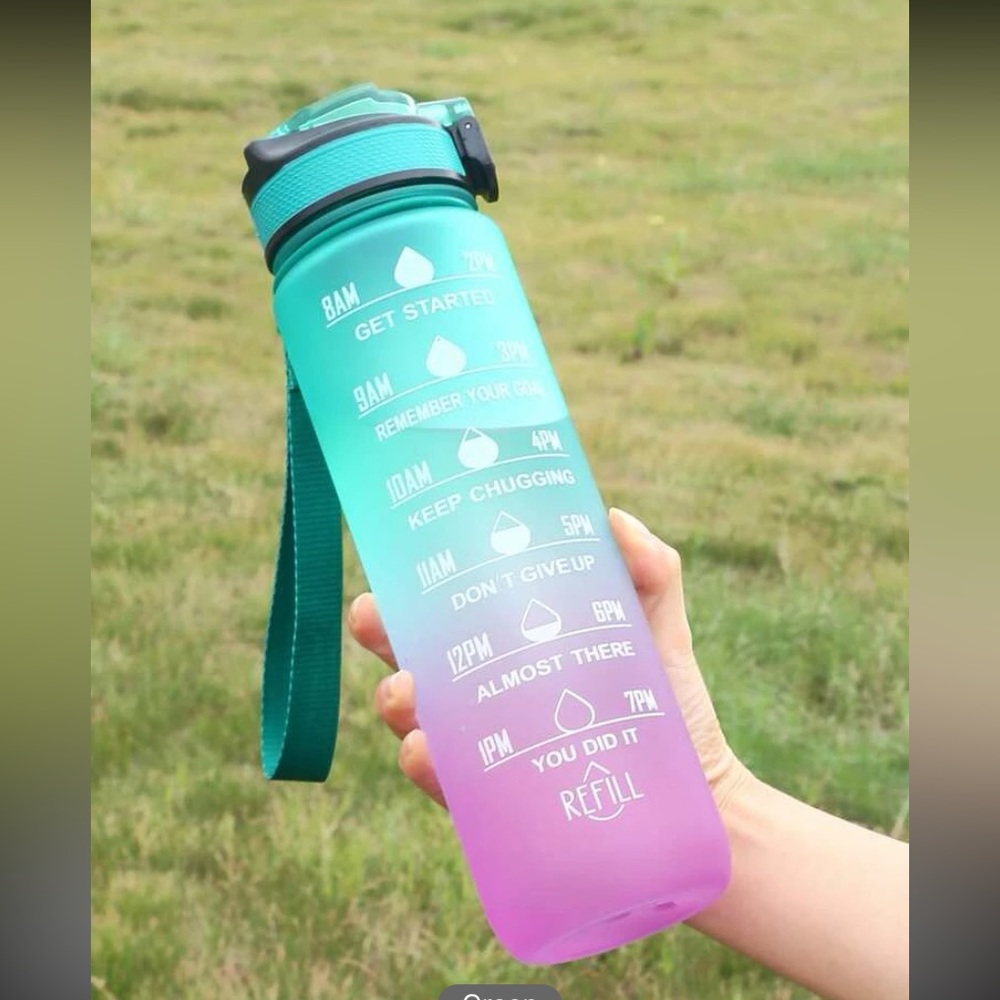 NWT - Motivational Water Bottle 💜 Workout Hydration